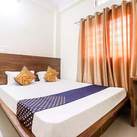 Oyo 40073 Yash Homestay Samarda Kaliāsot Eksteriør bilde