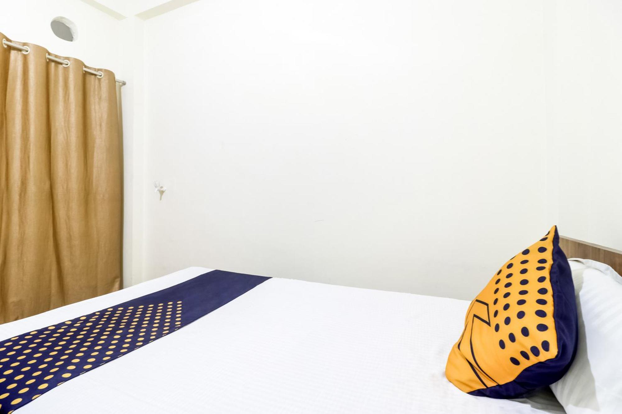 Oyo 40073 Yash Homestay Samarda Kaliāsot Eksteriør bilde