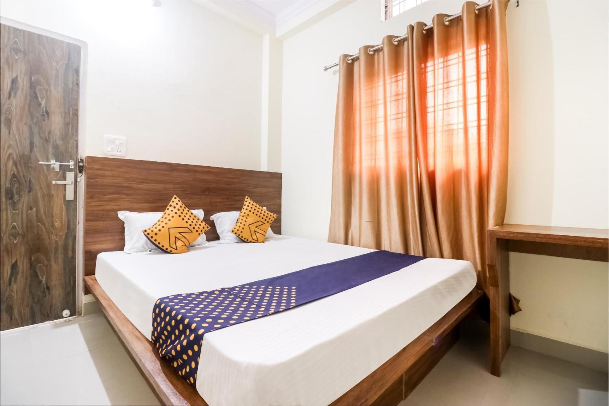 Oyo 40073 Yash Homestay Samarda Kaliāsot Eksteriør bilde